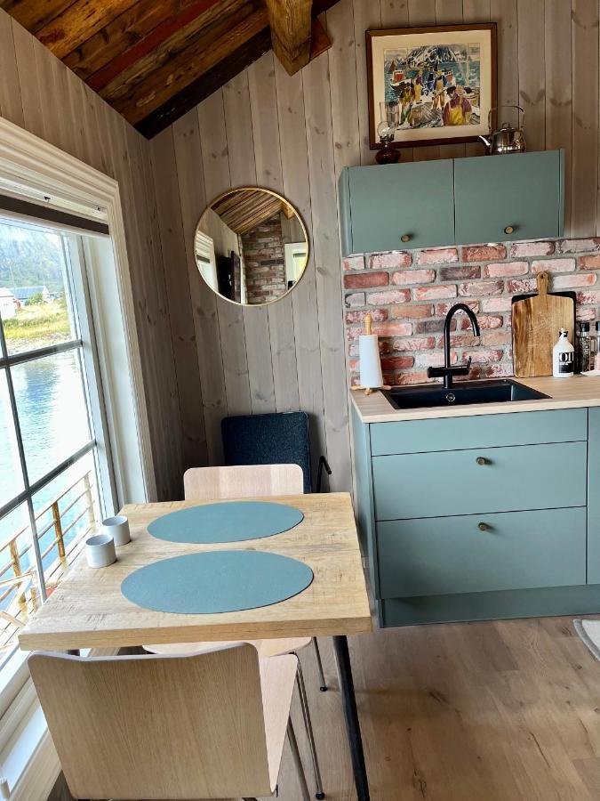 Lofoten Suite Apartments - Rostad Retro Rorbuer Reine Zewnętrze zdjęcie
