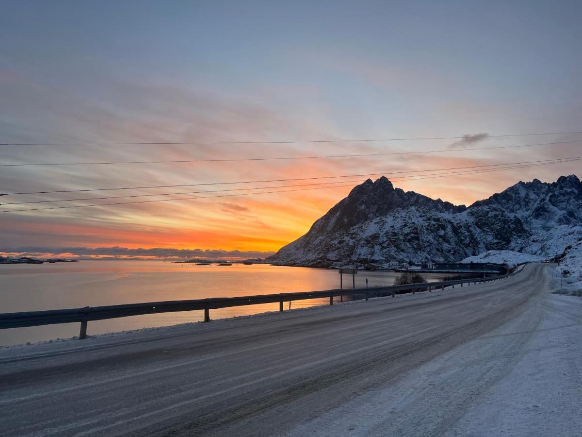 Lofoten Suite Apartments - Rostad Retro Rorbuer Reine Zewnętrze zdjęcie